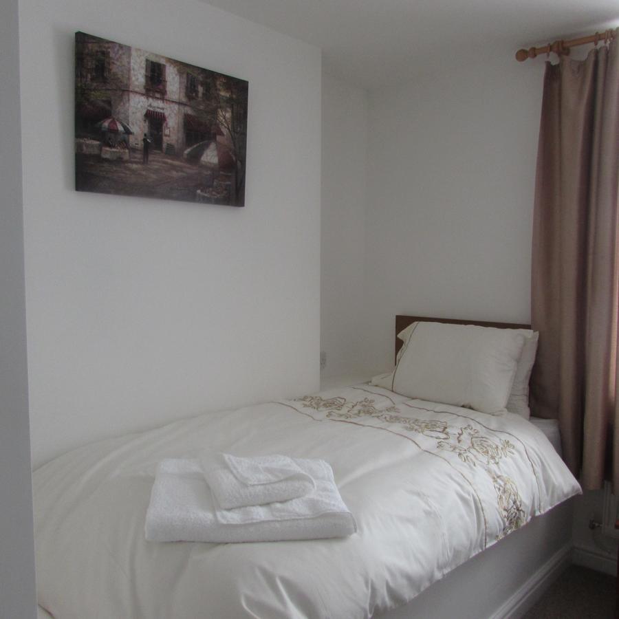 Lord Nelson Hotel Rhymney Екстер'єр фото